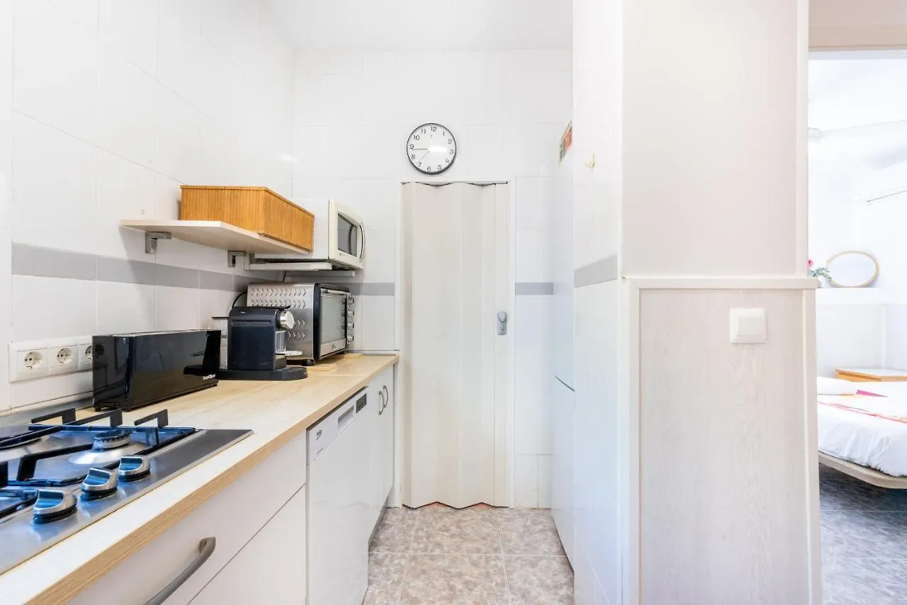 Apartment Wintowinrentals Close To The Beach, Private Terrace & Parking Rincon de la Victoria