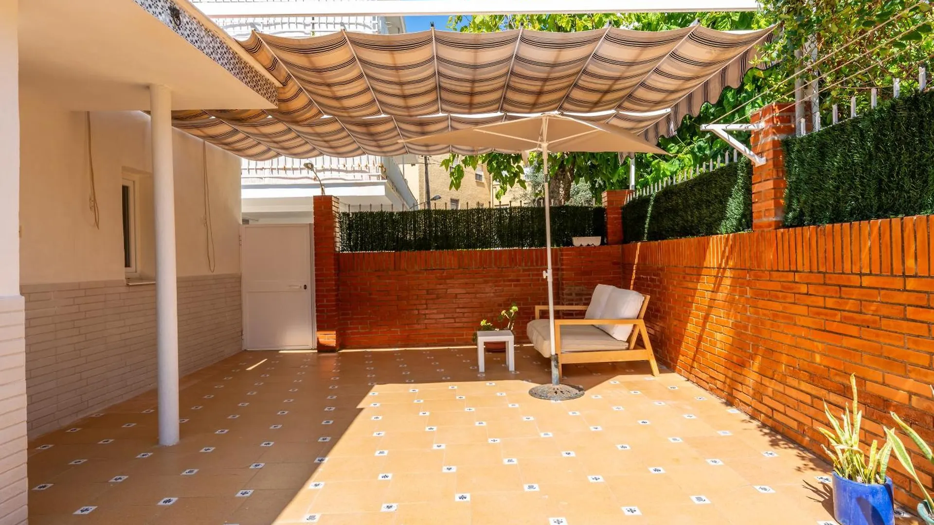 Wintowinrentals Close To The Beach, Private Terrace & Parking Ринкон-де-ла-Викториа